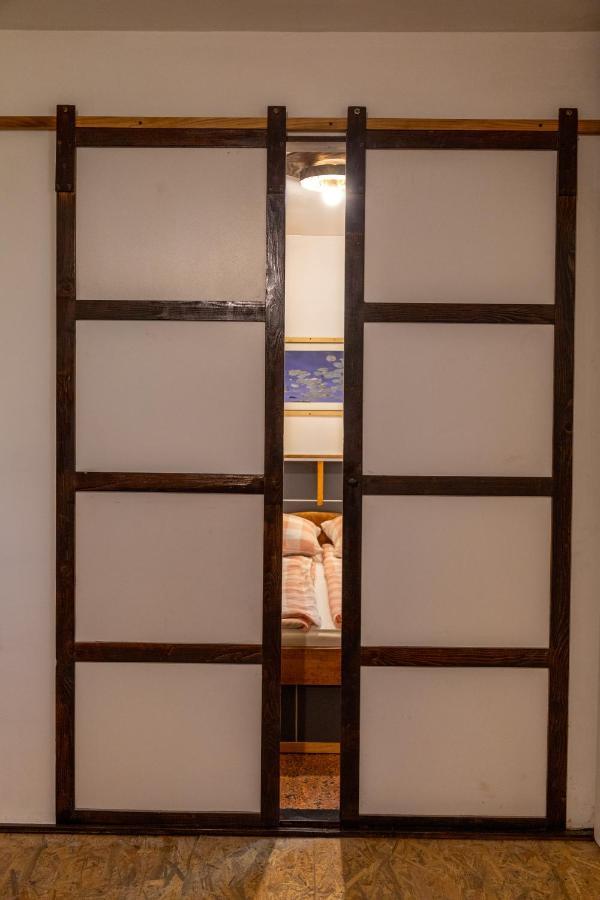 Papes Apartment